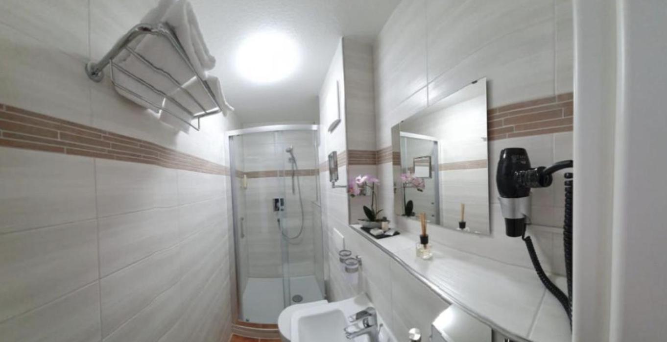 Stadt Hotel Марктхайденфельд Экстерьер фото